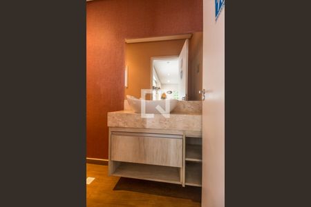 Casa de condomínio à venda com 420m², 7 quartos e 4 vagasLavabo