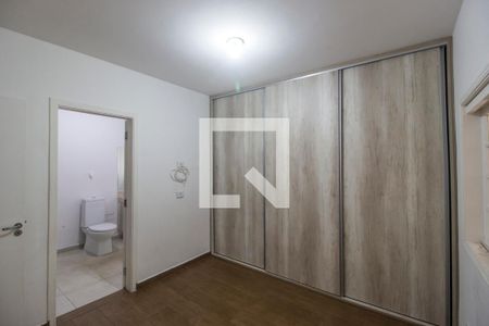 Casa de condomínio à venda com 420m², 7 quartos e 4 vagasSuíte 5