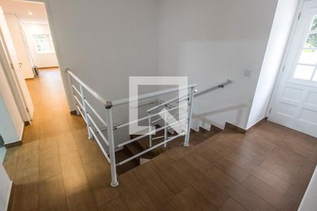 Casa de condomínio à venda com 420m², 7 quartos e 4 vagasCorredor