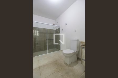 Casa de condomínio à venda com 420m², 7 quartos e 4 vagasBanheiro da Suíte 5