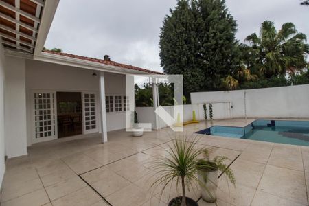 Casa de condomínio à venda com 420m², 7 quartos e 4 vagasPiscina
