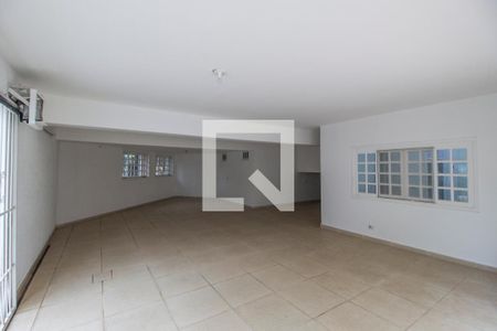 Casa de condomínio à venda com 420m², 7 quartos e 4 vagasGaragem