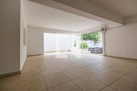 Casa de condomínio à venda com 420m², 7 quartos e 4 vagasGaragem