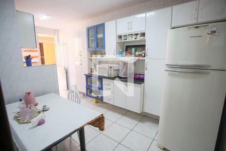 Casa à venda com 140m², 4 quartos e 1 vagaCozinha 2
