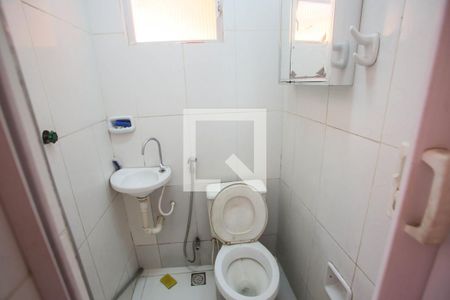 Casa à venda com 140m², 4 quartos e 1 vagaBanheiro 3