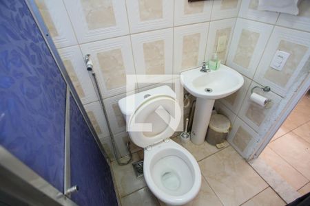 Casa à venda com 140m², 4 quartos e 1 vagaBanheiro 1