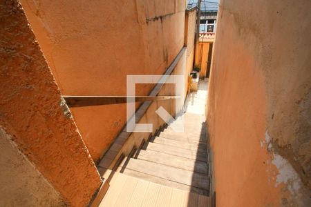 Casa à venda com 140m², 4 quartos e 1 vagaEscada