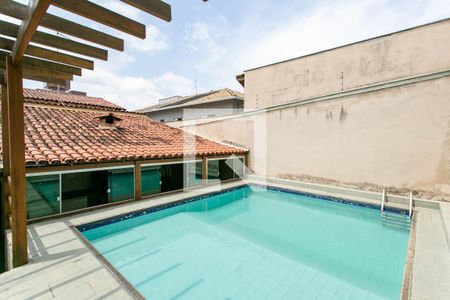 Casa à venda com 290m², 5 quartos e 3 vagas Casa à venda com 290m², 5 quartos e 3 vagasPiscina