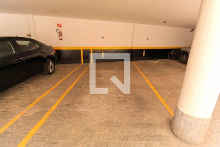 Apartamento à venda com 84m², 2 quartos e 1 vaga Apartamento à venda com 84m², 2 quartos e 1 vagaGaragem