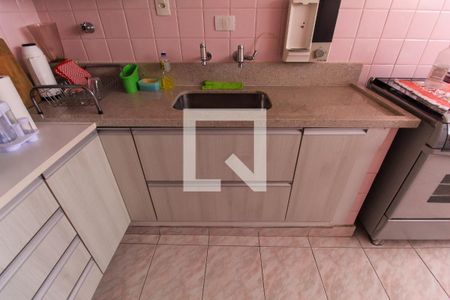Apartamento à venda com 84m², 2 quartos e 1 vaga Apartamento à venda com 84m², 2 quartos e 1 vagaCozinha - Armários