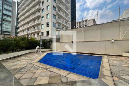 Apartamento para alugar com 112m², 3 quartos e 2 vagas Apartamento para alugar com 112m², 3 quartos e 2 vagasÁrea comum - Piscina