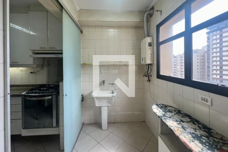 Apartamento para alugar com 112m², 3 quartos e 2 vagas Apartamento para alugar com 112m², 3 quartos e 2 vagasÁrea de Serviço