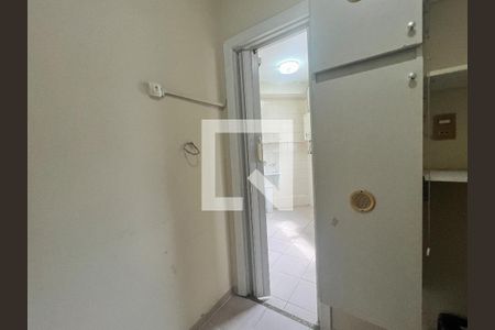 Apartamento para alugar com 112m², 3 quartos e 2 vagas Apartamento para alugar com 112m², 3 quartos e 2 vagasQuarto de Serviço