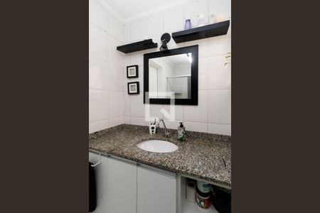 Apartamento à venda com 66m², 2 quartos e 1 vagaBanheiro 