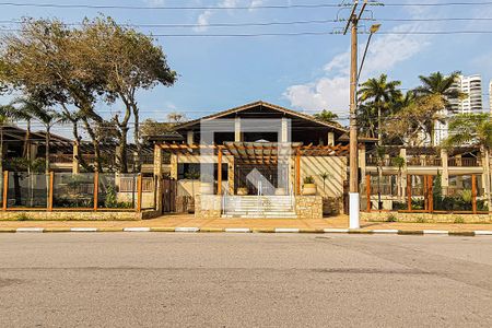 Apartamento para alugar com 124m², 3 quartos e 2 vagasFachada do Condomínio