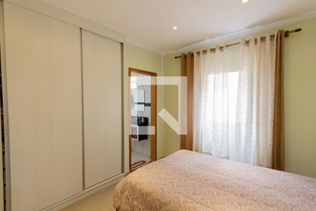 Casa à venda com 200m², 2 quartos e 3 vagasSuíte 