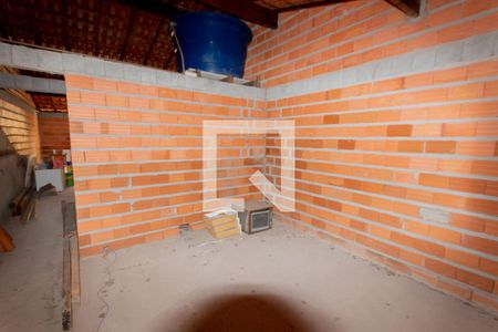 Casa à venda com 200m², 2 quartos e 3 vagasEdícula 