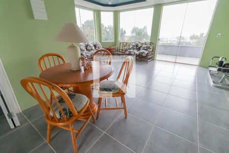 Casa à venda com 409m², 4 quartos e 2 vagasSala 2