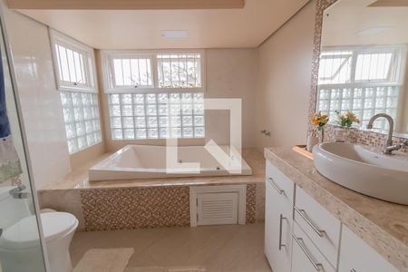 Casa à venda com 409m², 4 quartos e 2 vagasSuite do quarto 4