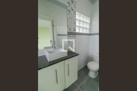 Casa à venda com 409m², 4 quartos e 2 vagasBanheiro 1