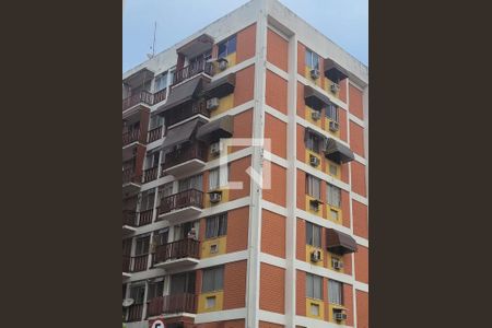 Apartamento à venda com 62m², 2 quartos e 1 vaga Apartamento à venda com 62m², 2 quartos e 1 vagaFachada