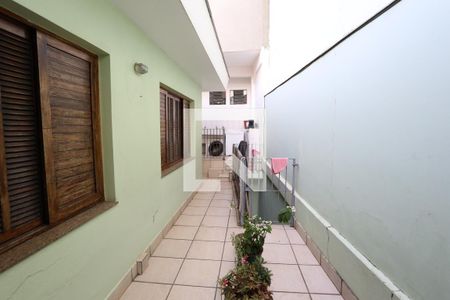 Casa à venda com 140m², 1 quarto e 3 vagasQuintal