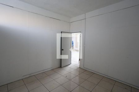 Casa à venda com 140m², 1 quarto e 3 vagasPrédio - 2º Andar/Com Divisórias