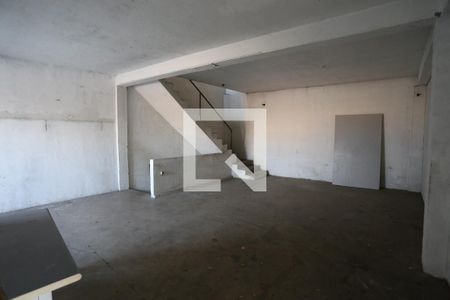 Casa à venda com 140m², 1 quarto e 3 vagasPrédio - 2º Andar/Com Divisórias
