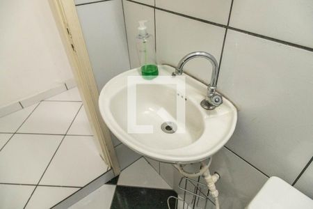 Casa à venda com 268m², 3 quartos e 6 vagasEscritório