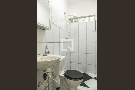 Casa à venda com 268m², 3 quartos e 6 vagasBanheiro