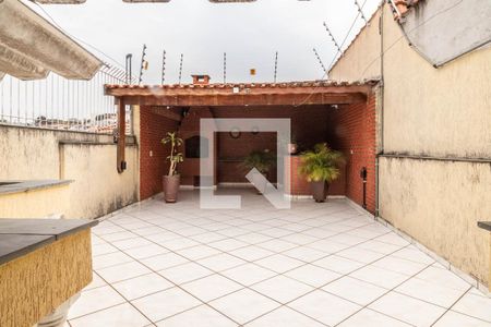 Casa à venda com 268m², 3 quartos e 6 vagasQuintal