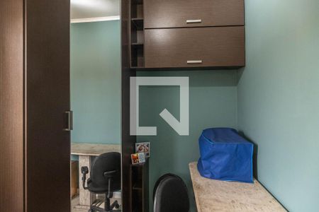 Casa à venda com 268m², 3 quartos e 6 vagasQuarto 2