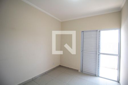 Quarto 1 de apartamento para alugar com 2 quartos, 44m² em Vila Jacuí, São Paulo