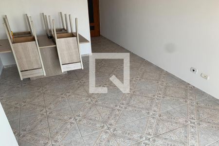 Sala de casa de condomínio à venda com 2 quartos, 54m² em Santa Maria, Osasco