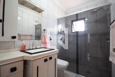 Casa à venda com 200m², 4 quartos e 6 vagas Casa à venda com 200m², 4 quartos e 6 vagasBanheiro 2