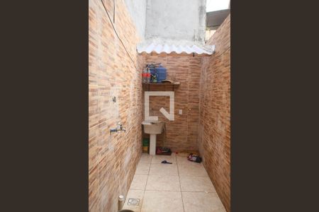 Casa à venda com 210m², 3 quartos e 2 vagas Casa à venda com 210m², 3 quartos e 2 vagasÁrea de Serviço