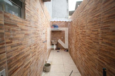 Casa à venda com 210m², 3 quartos e 2 vagas Casa à venda com 210m², 3 quartos e 2 vagasÁrea de Serviço