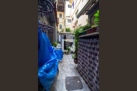 Apartamento à venda com 70m², 2 quartos e 1 vagaÁrea de Serviço