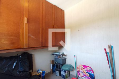 Apartamento à venda com 205m², 4 quartos e 3 vagas Apartamento à venda com 205m², 4 quartos e 3 vagasQuarto de Serviço