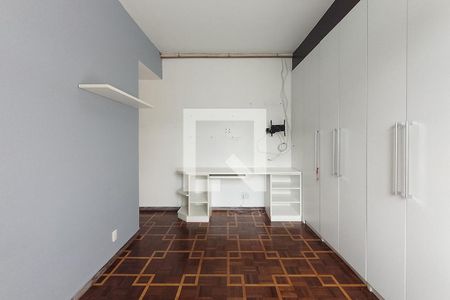 Apartamento à venda com 205m², 4 quartos e 3 vagas Apartamento à venda com 205m², 4 quartos e 3 vagasQuarto 4