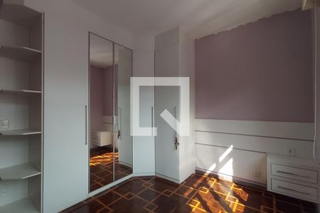 Apartamento à venda com 205m², 4 quartos e 3 vagas Apartamento à venda com 205m², 4 quartos e 3 vagasQuarto 3