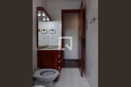 Apartamento à venda com 205m², 4 quartos e 3 vagas Apartamento à venda com 205m², 4 quartos e 3 vagasBanheiro Social