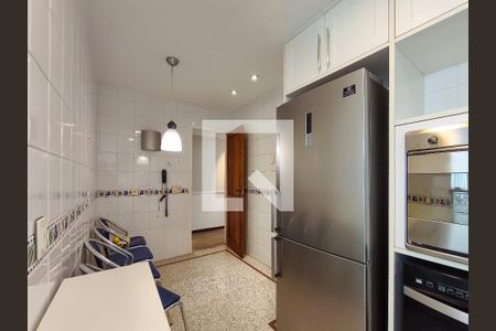 Apartamento à venda com 321m², 4 quartos e 2 vagasCozinha