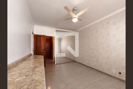 Apartamento à venda com 321m², 4 quartos e 2 vagasSuíte