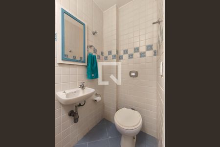 Apartamento à venda com 321m², 4 quartos e 2 vagasBanheiro de serviço