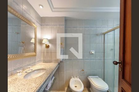 Apartamento à venda com 321m², 4 quartos e 2 vagasBanheiro Corredor