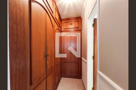 Apartamento à venda com 321m², 4 quartos e 2 vagasCloset da suíte