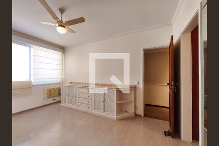 Apartamento à venda com 321m², 4 quartos e 2 vagasSuíte
