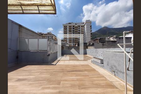 Apartamento à venda com 321m², 4 quartos e 2 vagasTerraço