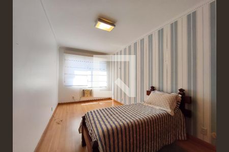 Apartamento à venda com 321m², 4 quartos e 2 vagasQuarto 3